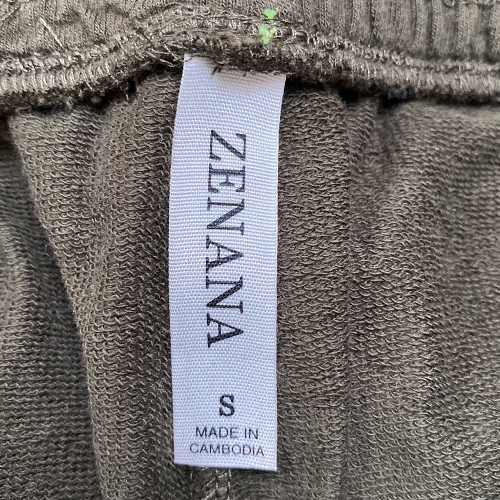 Zenana Drawstring Joggers ๐ Dark Olive - Picture 9 of 10